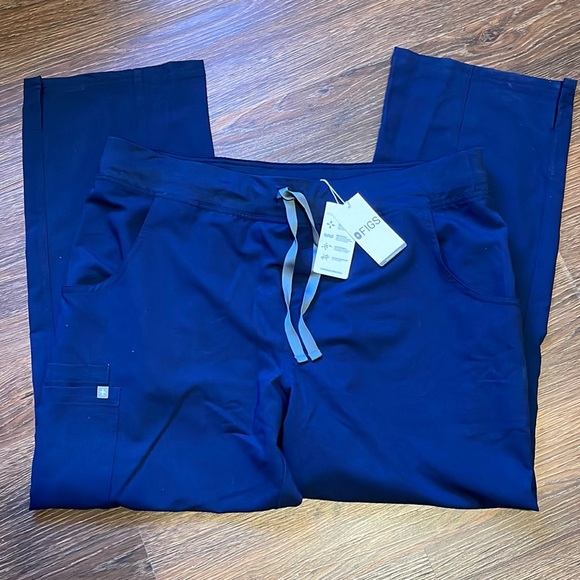 Figs Pants - FIGS Scrub Pants
